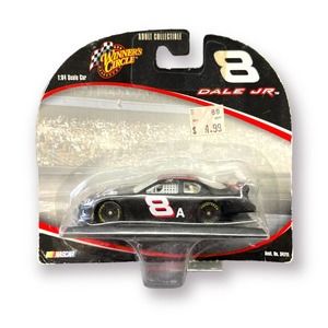 Winners Circle #8A CHEVY 2006 Bud Racing Dale Jr 1:64 Short Card Matte Black
